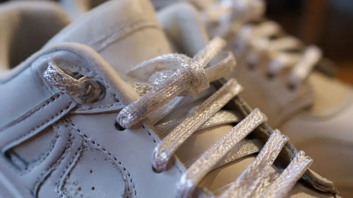 How to Bar Lace Jordan 1 